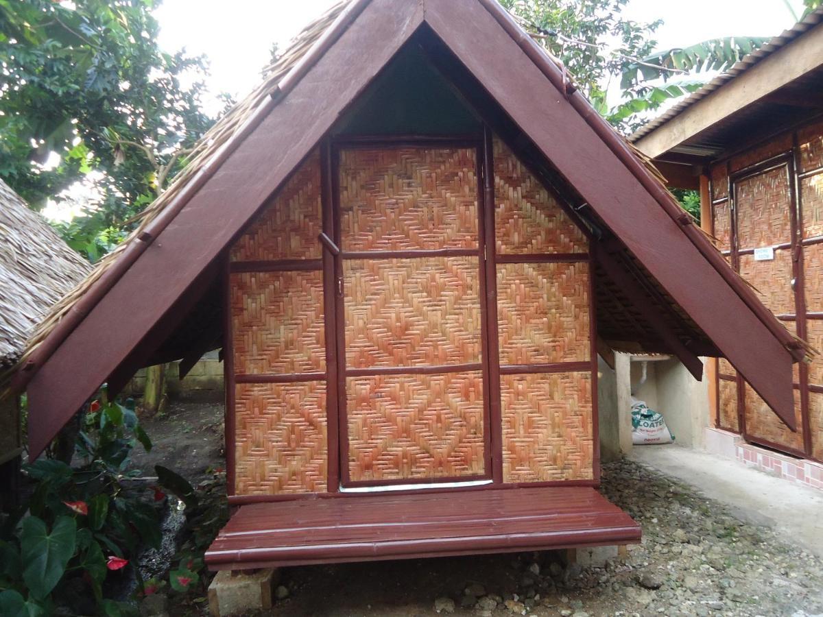 Lhoyjean Garden Hostel Batuan Экстерьер фото