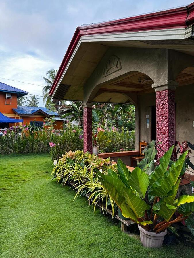 Lhoyjean Garden Hostel Batuan Экстерьер фото
