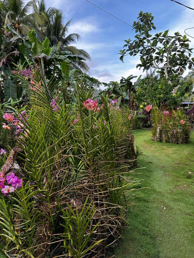 Lhoyjean Garden Hostel Batuan Экстерьер фото