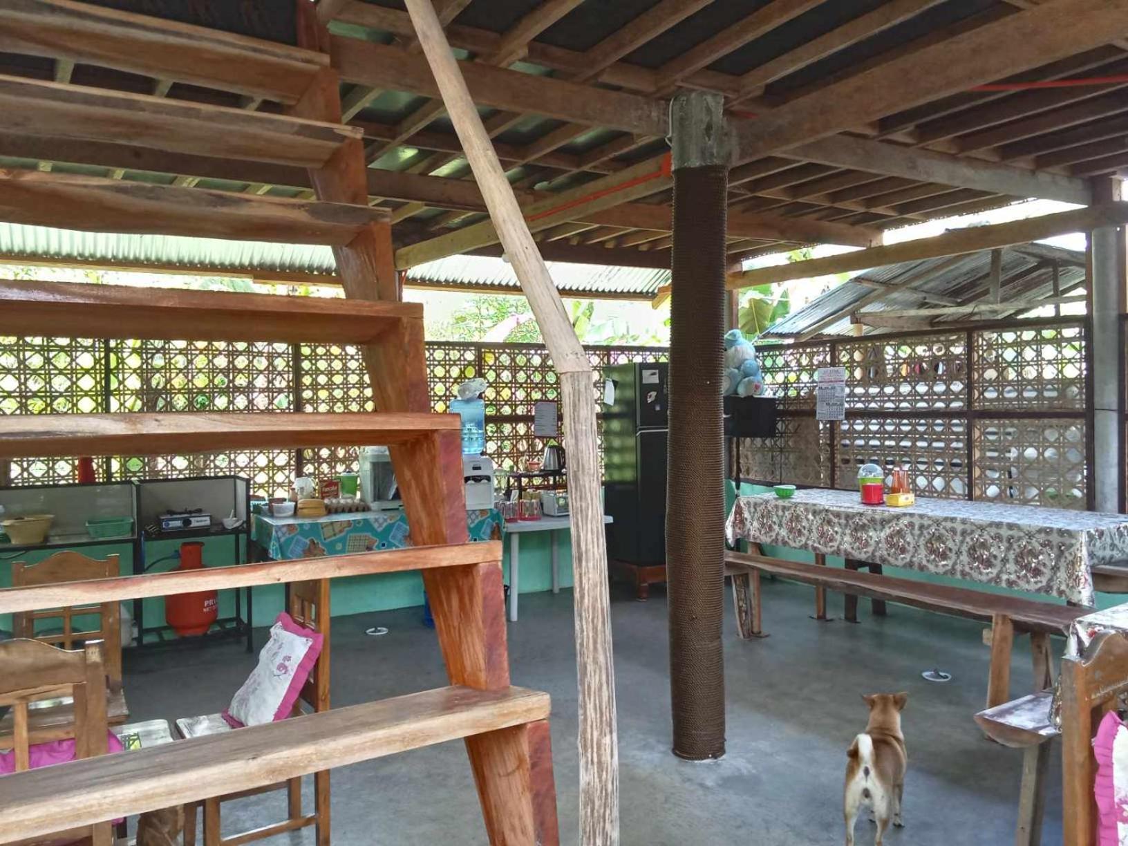 Lhoyjean Garden Hostel Batuan Экстерьер фото