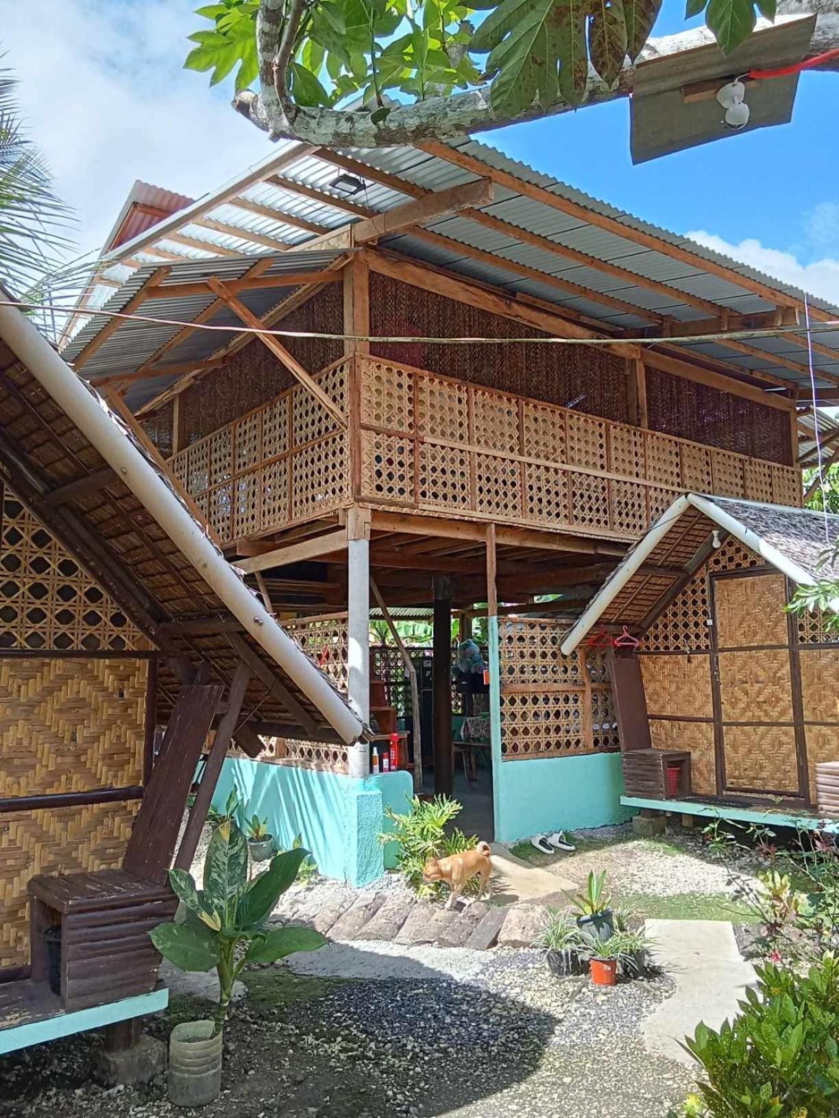 Lhoyjean Garden Hostel Batuan Экстерьер фото